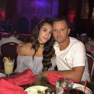 Meet your Posher, Ajla